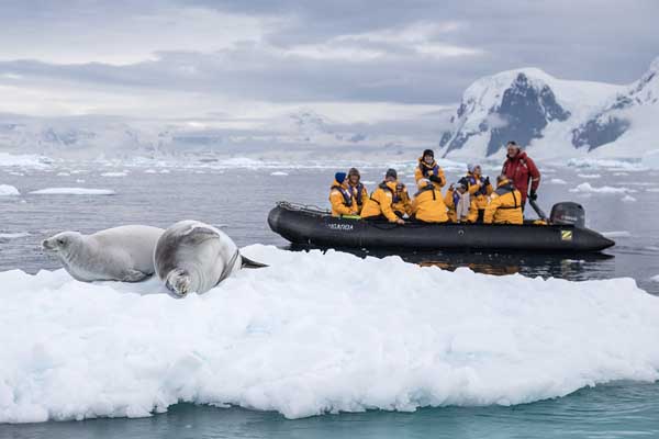 HOME-BOAT ACTIVITIES